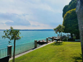 Гостиница La Rosa Del Garda Apartment  Гардоне Ривьера